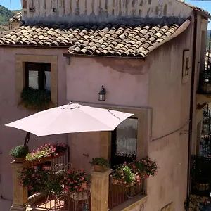 3* Bed & Breakfast Mugnos Charme Living